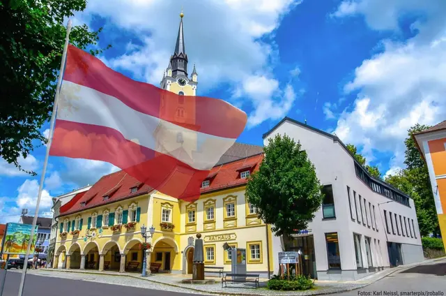 Kommenden Donnerstag gibt es am Stadtplatz ein Public Viewing. | Foto: Karl Neissl, smarterpix/jroballo