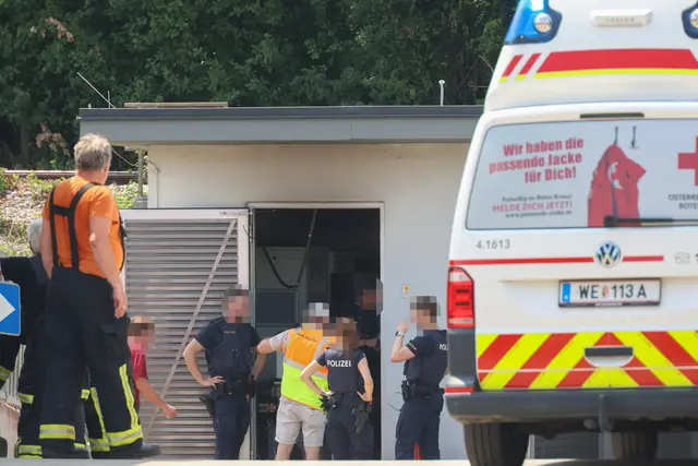 Zwei Arbeiter wurden bei einem Brand in einer Trafostation in Stadl-Paura verletzt. | Foto: laumat.at