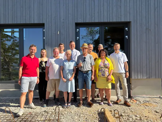 Mit der Gleichenfeier am 25. Juni wurde ein wichtiger Meilenstein beim Bau der Berischupfn am Magdalenaberg gefeiert. | Foto: Marktgemeinde Pettenbach
