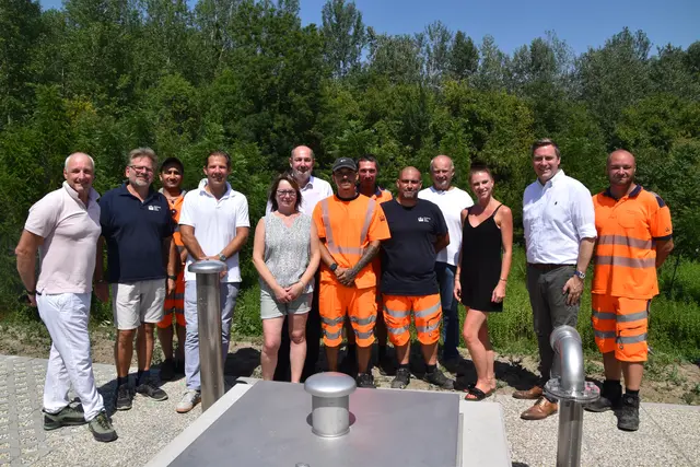 Das gesamte Team mit Bürgermeister Christoph Kaufmann.  | Foto: Weber