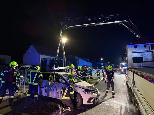 Die Feuerwehr Mattersburg wurde von der Feuerwehr Forchtenau zur Unterstützung nachalarmiert. | Foto: Feuerwehr Mattersburg