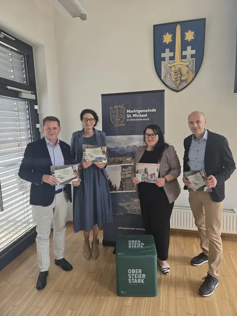 Ein neuer Folder soll das Ankommen in der Region Obersteiermark-Ost erleichtern. | Foto: Regionalmanagement Obersteiermark-Ost