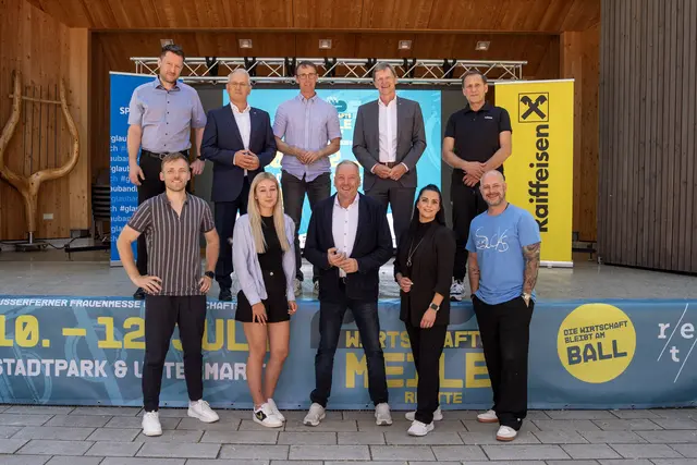 Das Organisationsteam hatte in den vergangenen Monaten viel zu tun, um die Wirtschaftsmeile vorzubereiten. | Foto: Wirtschaftskammer Reutte/Eisele