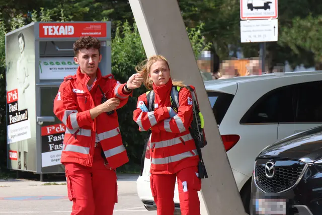 Balkonbrand im obersten Stockwerk eines Mehrparteienhauses in Wels-Pernau. | Foto: laumat.at