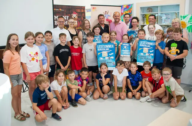 Der Lesesommer Burgenland wurde in der Volksschule Litzelsdorf präsentiert und soll für viele Leseabenteuer in den Ferien sorgen. | Foto: Landesbibliothek Burgenland