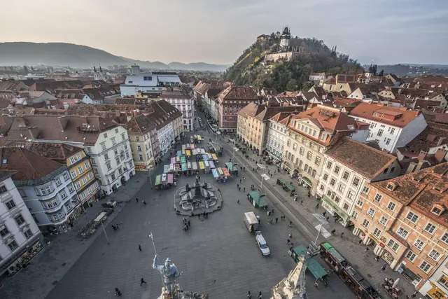 Grazer Hauptplatz aus der Luft.