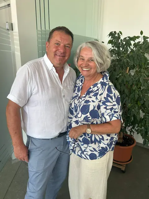 Manfred Grundtner und Obfrau des Vereins Bucklige Welt - Regionalentwicklung und Bürgermeisterin Michaela Walla | Foto: Renate Vollnhofer