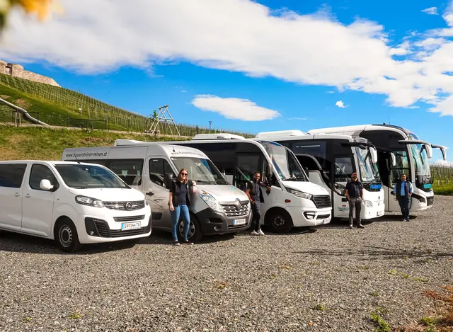 Moderne Fahrzeuge und bestens ausgebildete Fahrerinnen und Fahrer sorgen für Sicherheit. | Foto: Frauensteiner Reisen