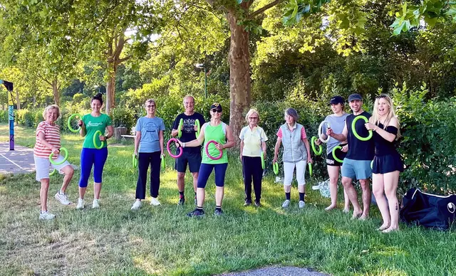 Die Abschlussveranstaltung der Gesundheits-Aktivwoche war ein Ganzkörpertraining mit Smoveys.  | Foto: Marktgemeinde Maria Enzersdorf