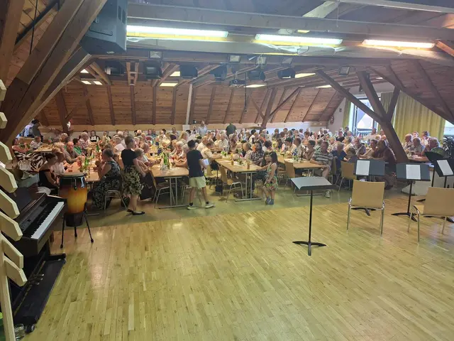Restlos gefüllter Saal im Kathreiner Haus. | Foto: Singgemeinschaft St. Kathrein/O.