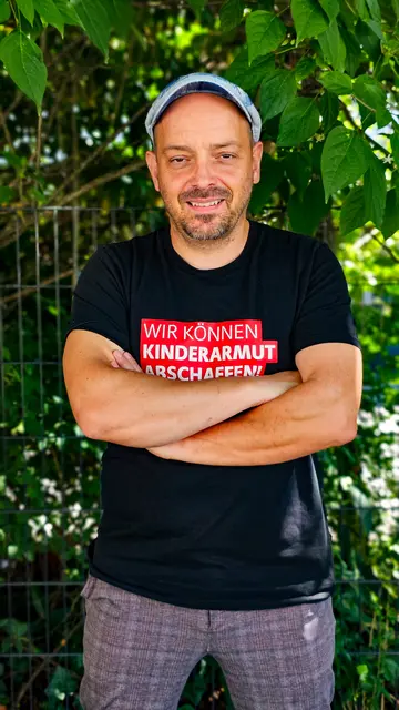 Der 46-jährige Mühlviertler Simon Weiß folgt auf Jasmine Chansri, die sich beruflich neu orientiert.  | Foto: Volkshilfe OÖ