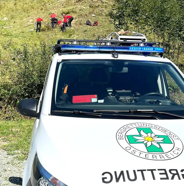 Die Bergrettung rückt auch zu Hitzeeinsätzen aus. | Foto: Bergrettung