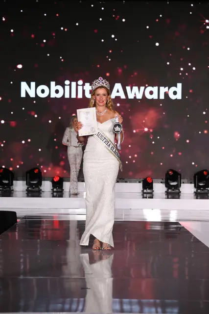 Die Traismaurer Mrs Austria Daniela Dobotka wurde in Palm Springs mit dem Nobility Award ausgezeichnet. | Foto: privat