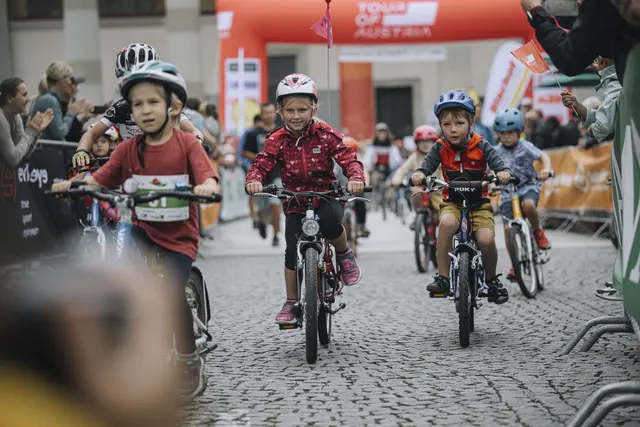 Erstmals begleitet das Team von Ergo School Race die komplette LIDL Tour of Austria und ist bei allen Etappenstandorten vertreten.  | Foto: LIDL Tour of Austria