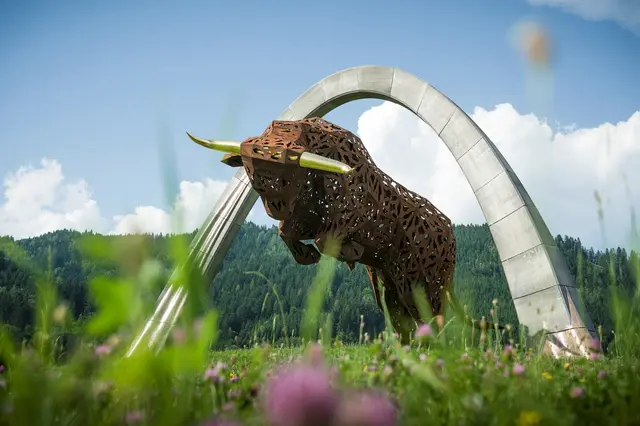 Am Red Bull Ring in Spielberg wird die Motorsportgeschichte des Murtals spürbar: Moderne Rennboliden und technische Highlights begeistern große und kleine Fans.