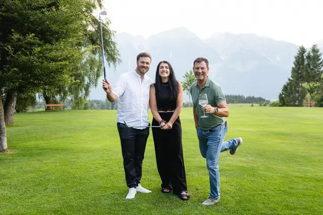 Christian Walder (ehemaliger ÖSV-Skirennläufer, Abfahrt), Stephanie Venier, Stephan Eberharter
 | Foto:  Innsbruck Tourismus / Luca Jänichen