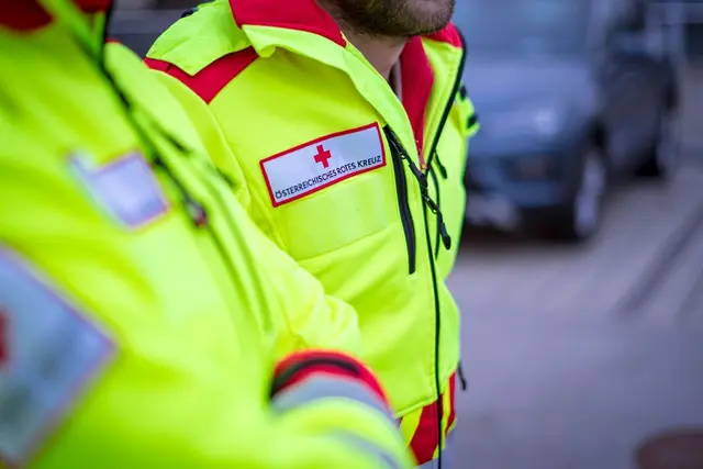 Der 18-Jährige soll zuvor mit seinem Pkw einen Gartenzaun auf der Roseneggerstraße in Klagenfurt touchiert haben. (Symbolfoto)  | Foto: Bernhard Knaus