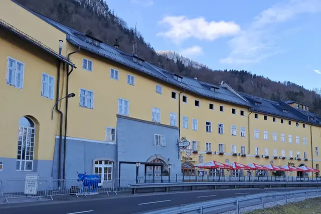 Das Hofbräu Kaltenhausen an der B159. | Foto: Josef Wind