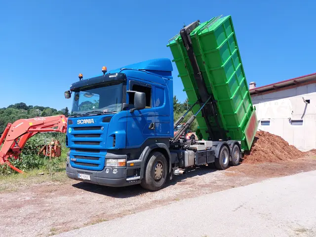 Sorgen rund um die richtige Entsorgung von Grünschnitt und Holz gehören mit dem neuen Containerservice der Gärtnerei - Kompostanlage Nast der Vergangenheit an. | Foto: Gärtnerei - Kompostanlage Nast