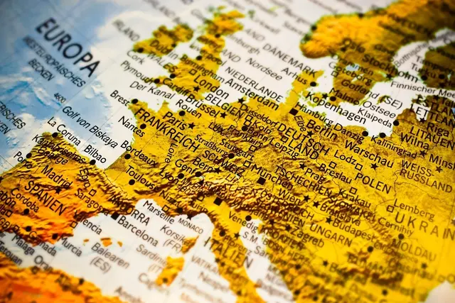 Mit am wichtigsten bei jeder Auslandsreise sind gültige Reisedokumente. | Foto: pixabay.com