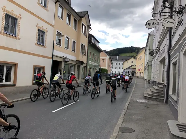 (Archivfoto) Kurz nach dem Start einer vergangenen Lungauer Bikerallye. | Foto: pjw