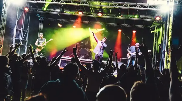 Der Kulturverein Wolfsrock freut sich auf zahlreiche Besucherinnen und Besucher beim Benefiz-Open-Air "Summer in your Heart" am 10. Juli. | Foto: Wolfsrock Content-Pool