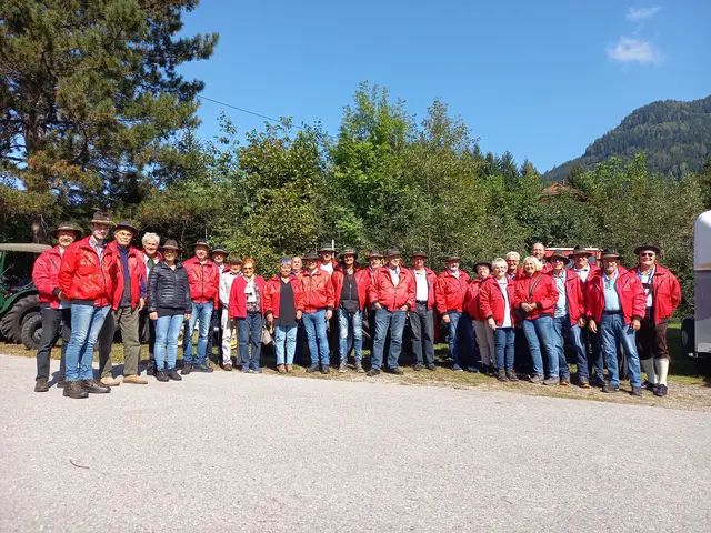 Der Verein zählt rund 100 Mitglieder, die aus ganz Oberkärnten stammen. Hier sind bei weitem nicht alle zu sehen.  | Foto: Privat