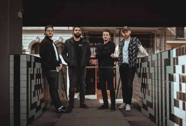 28. August: Die Band Zug nach Wien bringt Austro-Pop und -Rock auf die Bühne. | Foto: Sadé Jerabek
