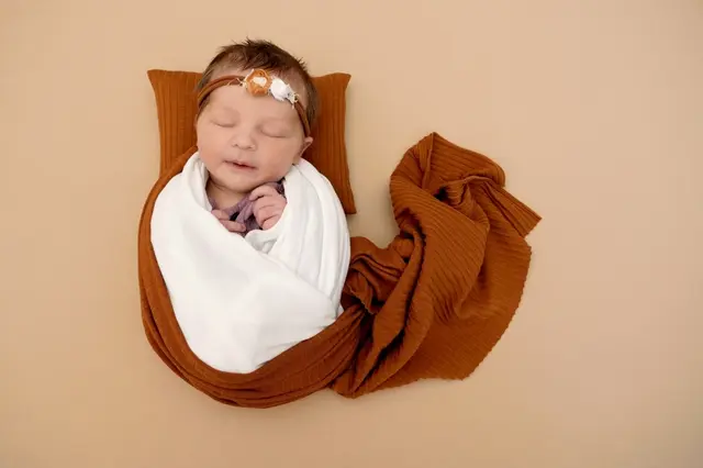 Name: Clara
Geburtsdatum: 22.6.2026
Gewicht: 2900 g
Größe: 49 cm
Eltern: Sandra und Christoph
Geschwister: Sophie | Foto: Babysmile