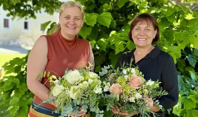 Bernadette Bauer (l.) übernimmt die Leitung der Schule für Gesundheits- und Krankenpflege in Freistadt von Annemarie Doppler. | Foto: OÖG