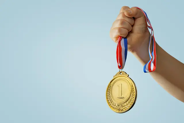 Ab sofort bis zum 30. September 2026 können sich Kandidatinnen und Kandidaten für den Carinthiacus 2026 bewerben bzw. nominiert werden. Sowohl Eigenbewerbungen als auch Vorschläge durch Dritte sind möglich (Symbolfoto) | Foto: stock.adobe.com/at/Igor Link