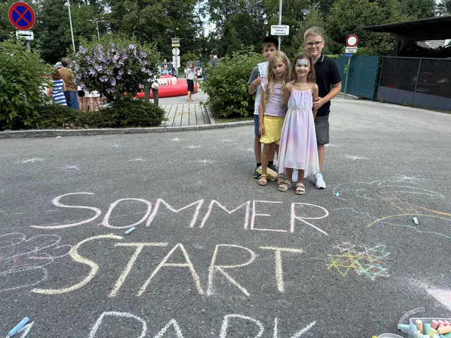 Ab in die Ferien mit dem ersten Schulschlussfest im Neulengbacher Stadtpark. | Foto: Lauren Fahrenberger / MeinBezirk
