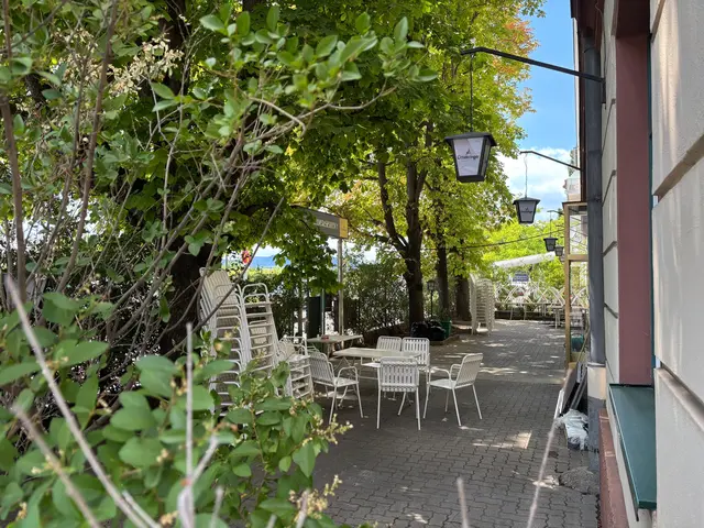 Der Gastgarten wird ab Ende Juli wohl wieder befüllt sein. | Foto: Fabian Franz/MeinBezirk