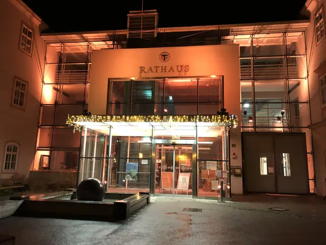 Symbolbild. Die KommReal Atzenbrugg wird aufgelöst.  | Foto: Marlene Trenker