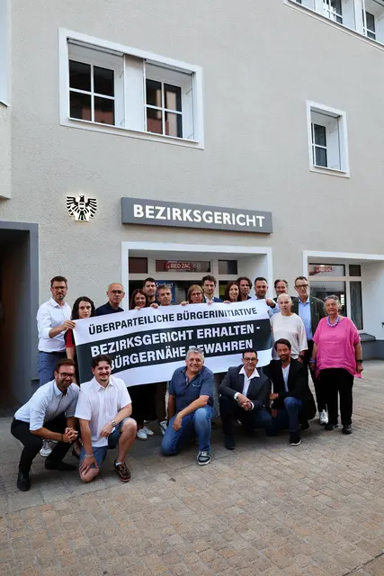 Alle Fraktionen des Telfer Gemeinderats bekennen sich geschlossen zum Erhalt des Bezirksgerichts Telfs. | Foto: MG Telfs/Pichler