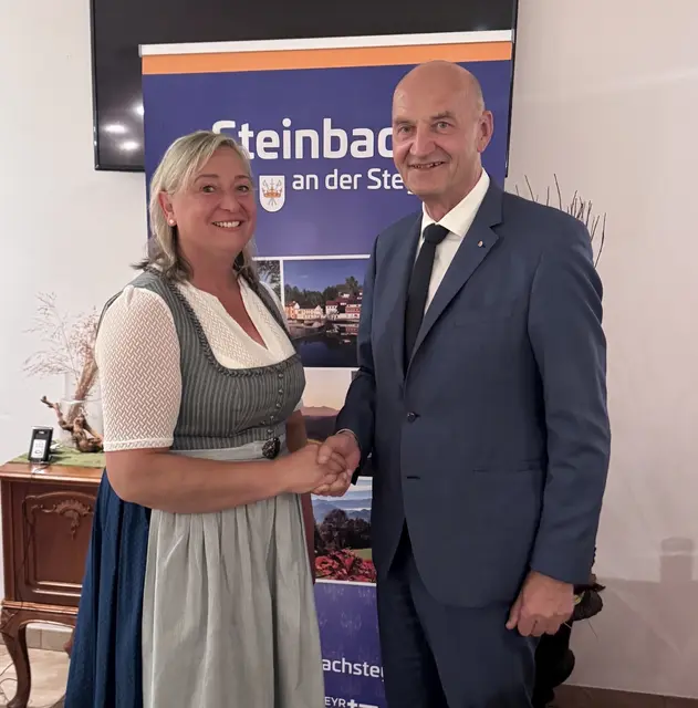 Bürgermeisterin Heidi Mitterhuber und Landesrat Christian Dörfel. | Foto: Brandstätter