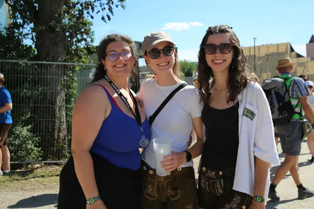 Julia, Verena und Kathi feierten ausgelassen. | Foto: N. Kreuzhuber