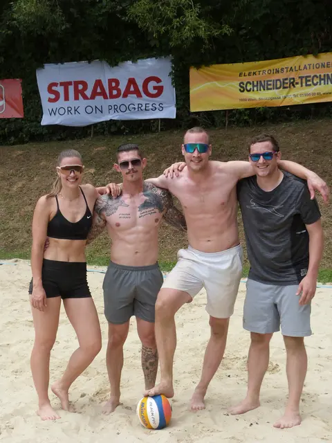 Die Truppe "Old shaterhand" zeigte ihr Können am Platz.  | Foto: Vanessa Wittmann
