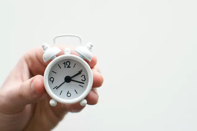 Die Wirtschaftsmeile rückt näher. | Foto: unsplash / Lukas Blazek