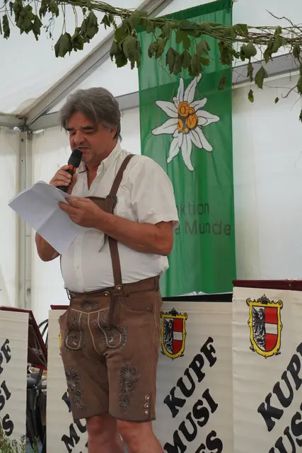 Andi Bstieler beschrieb den Weg zur Errichtung der Bergstation und zog eine beeindruckende Bilanz.