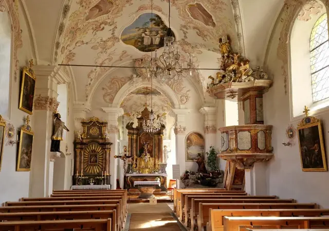 Mit einer neuen Informationstafel in Judenstein setzt die Kirche einen weiteren Schritt
der historischen Aufarbeitung.  | Foto: MeinBezirk
