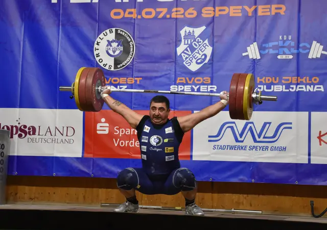 Sargis Martirosjan (VÖEST) mit 161 kg Reißen


Foto: Conny Högg 
