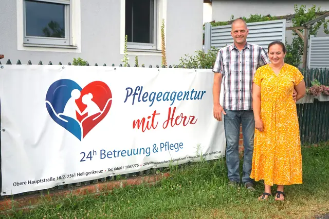 Aus eigener Erfahrung gründeten heuer im März Ana und Alexander Neuherz ihre "Pflegeagentur mit Herz" in Heiligenkreuz. | Foto: Elisabeth Kloiber/MeinBezirk