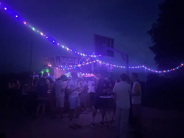 Das Fest ging auch am Abend noch stimmungsvoll weiter | Foto: Johanna Müllner