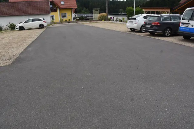 Der neue Parkplatz in Dimbach, Teilansicht.  | Foto: Robert Zinterhof