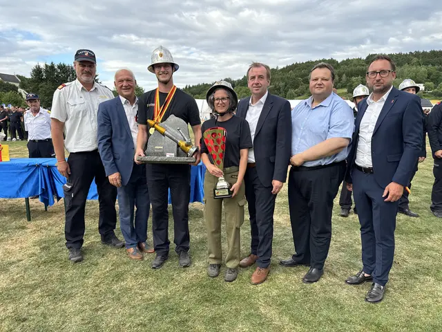 Den Floriani-Cup gewann St. Martin an der Raab-Berg bei den Herren und Rudersdorf-Berg bei den Damen. | Foto: Landesfeuerwehrkommando