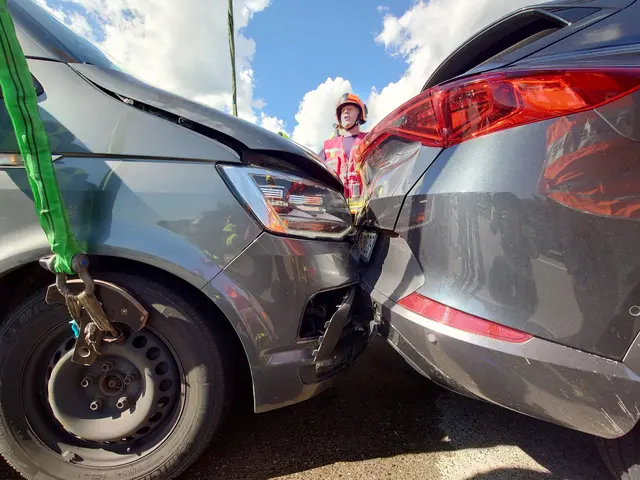 Die Einsatzkräfte der FF Loosdorf standen beim ersten Autobahneinsatz rund eineinhalb Stunden im Einsatz. | Foto: DOKU-NÖ