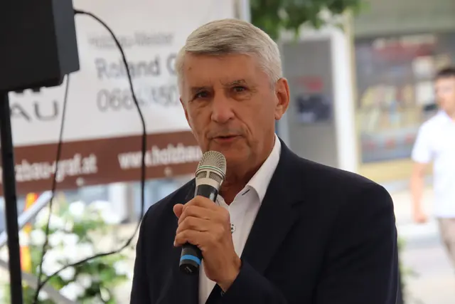Auch Güssings Bürgermeister Vinzenz Knor hat Verwandte, die nach Amerika ausgewandert sind. | Foto: Martin Wurglits