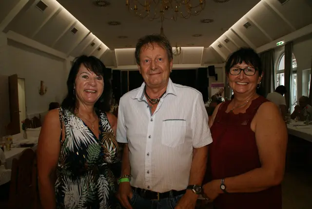 Sonja, Alois und Annemarie bei "Schlager am Sonntag" | Foto: Anna Kaufmann