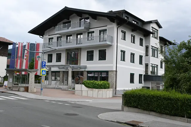 Der Start erfolgt beim Gemeindehaus und führt bis zur Bahnunterführung. | Foto: Josef Wind